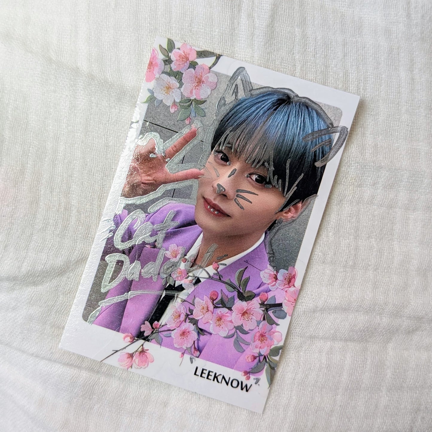 🐰💮 Lee Know Japan Polaroid Doodled & Sticker!