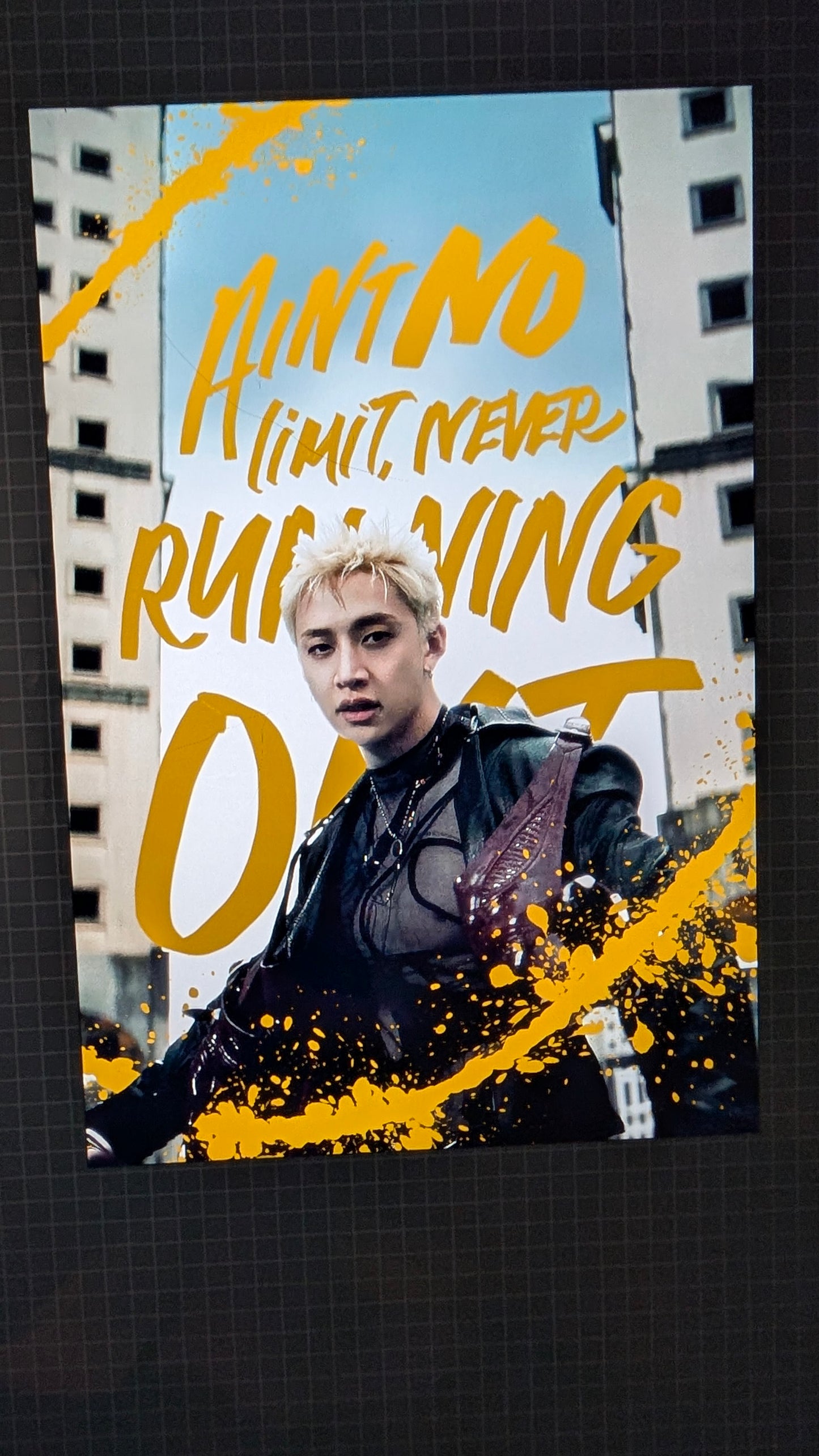 🖤🤍Pre-Order "RUN IT" Embossed Doodled Photo Cards✨